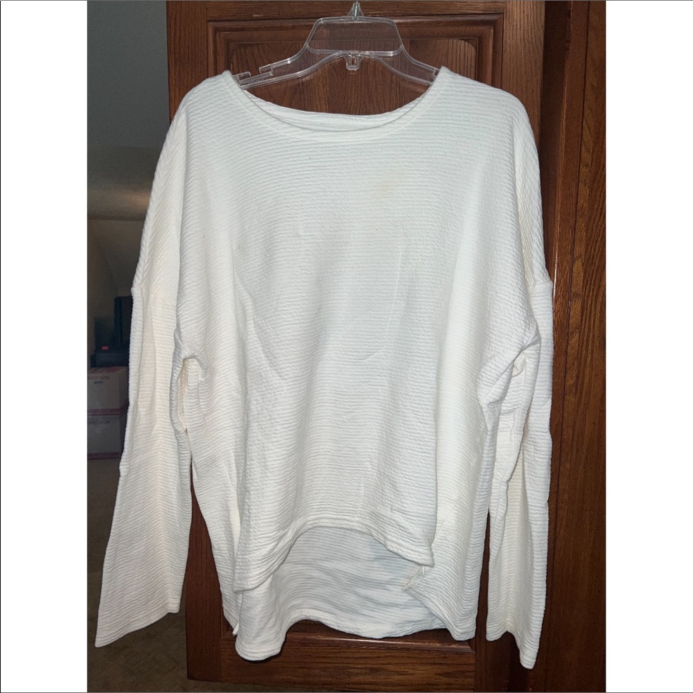 Textured work out sweater